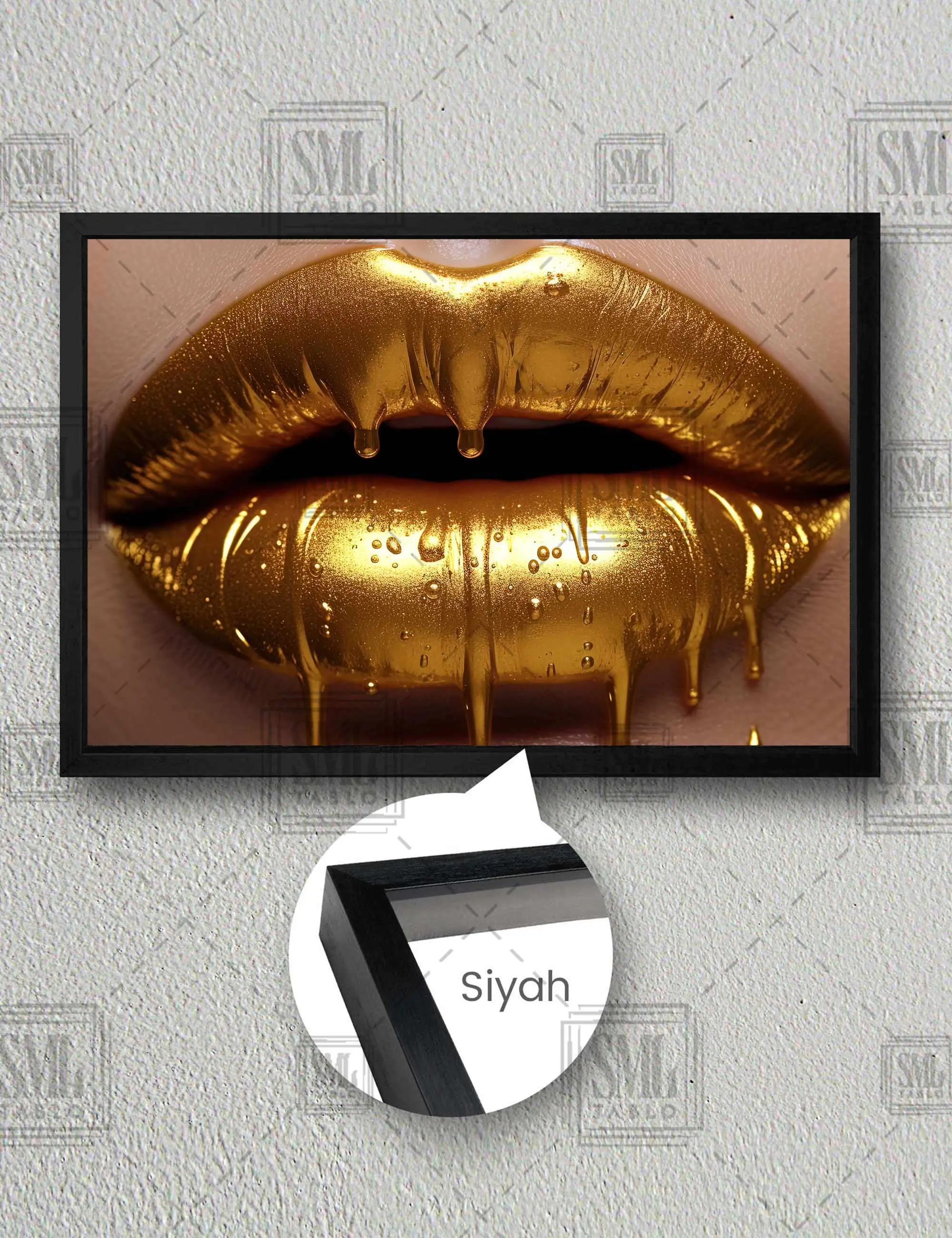Gold Dudaklı Model Lips Color Altın Dekor Çerçeveli Yatay Kanvas Tablo - Siyah