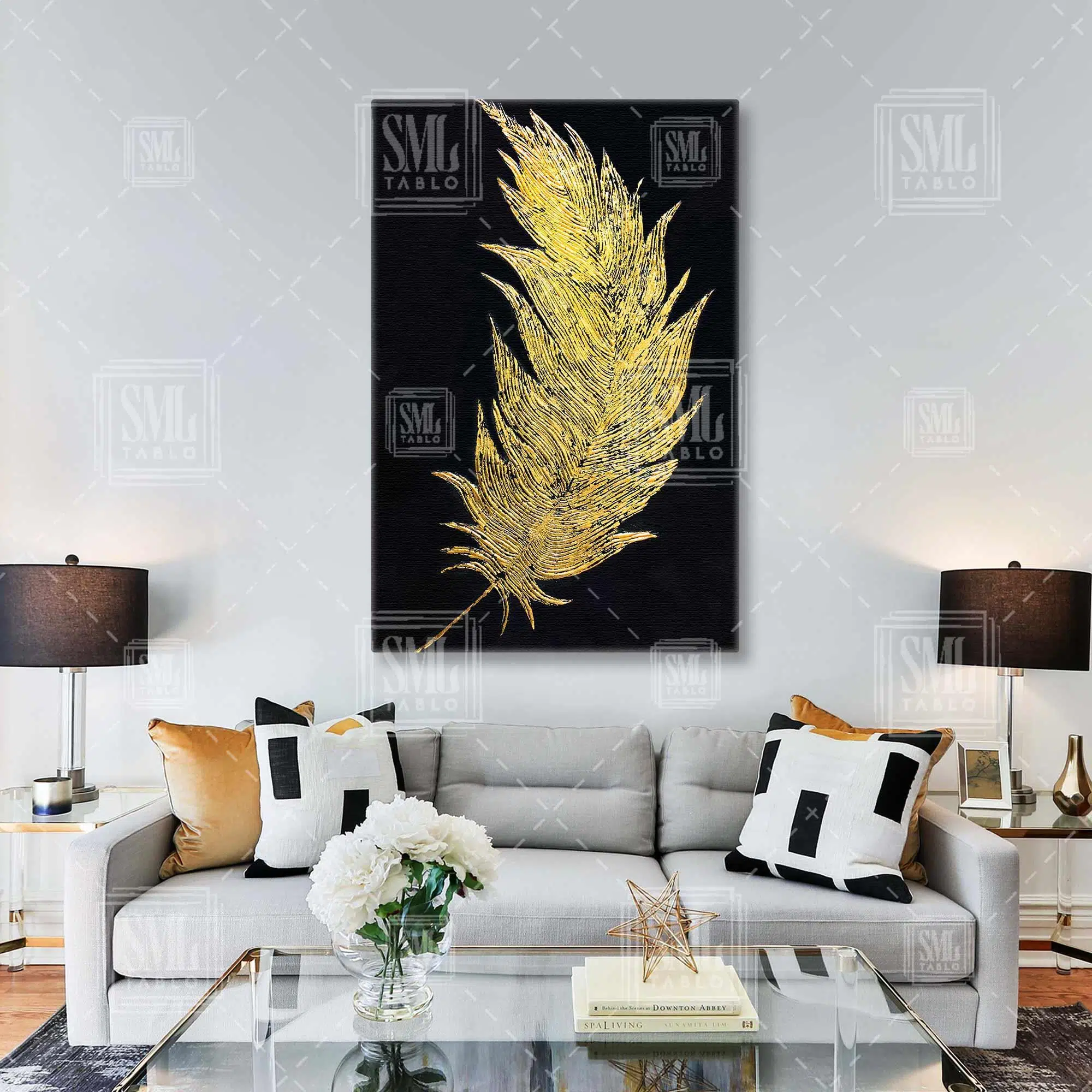 Gold Kuş Tüyü Dikey Kanvas Tablo