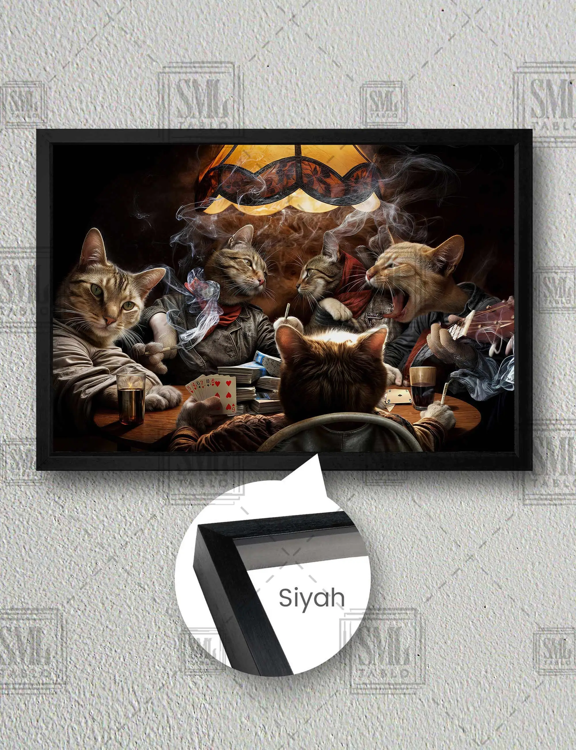 Masa Etrafında Kart Oyunu Oynayan Eğlenen Kediler Çerçeveli Yatay Kanvas Tablo - Siyah