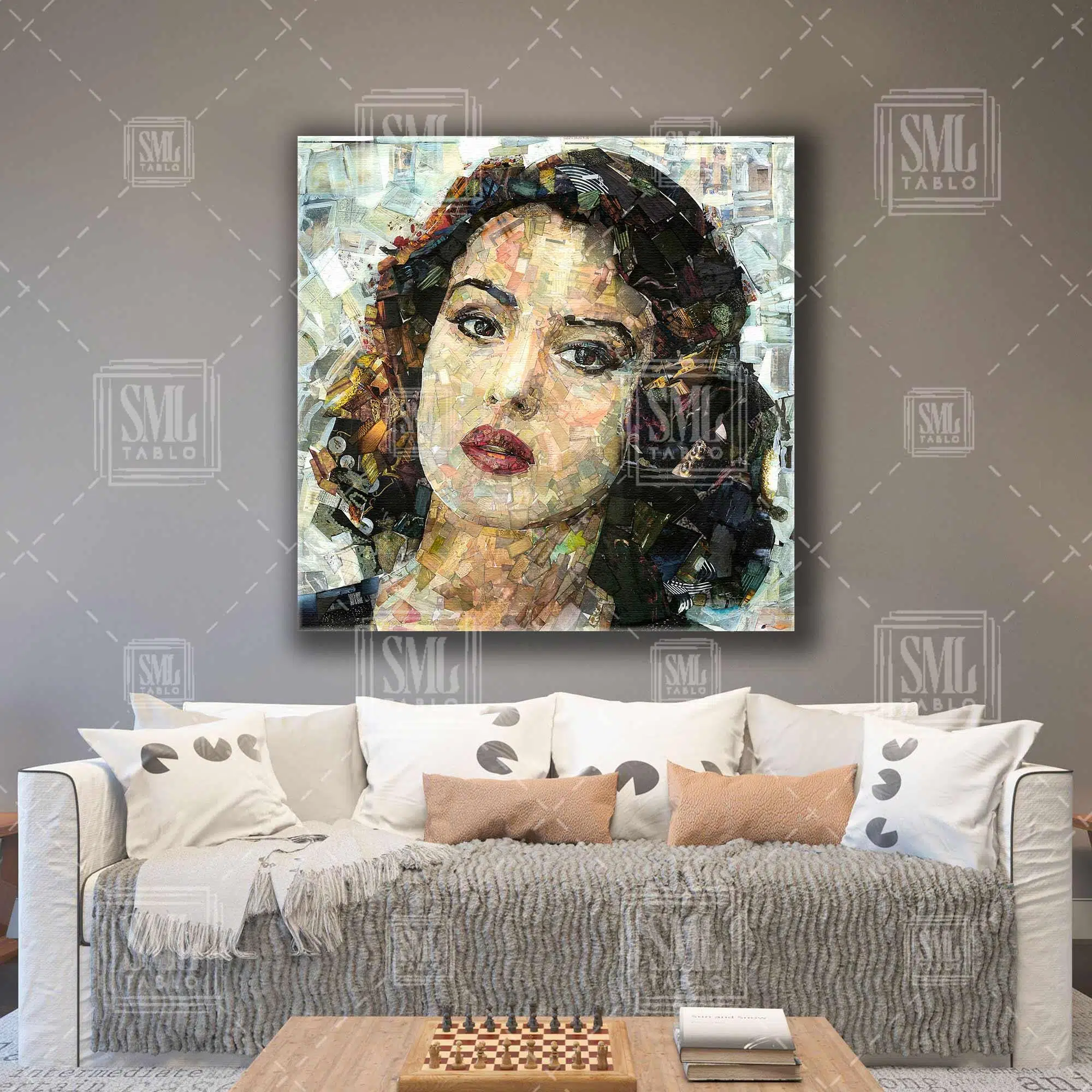 Monica Belluci Film Yıldızı Artist Oyuncu Kare Kanvas Tablo