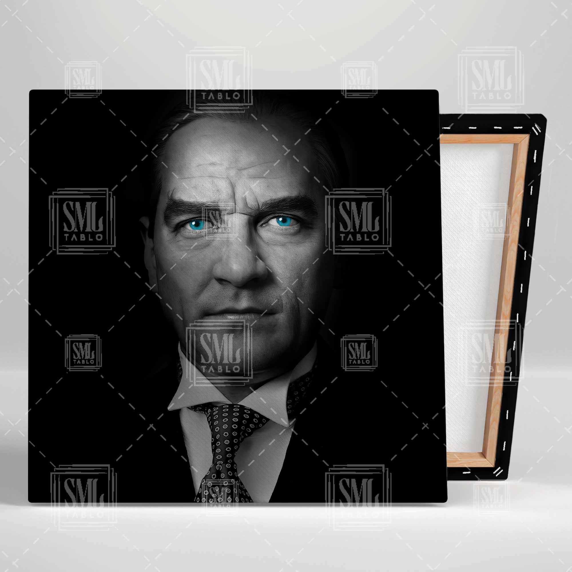 Mustafa Kemal Atatürk Karizmatik Mavi Gözler Kare Kanvas Tablo Mustafa Kemal Atatürk Karizmatik Mavi Gözler Kare Kanvas Tablo