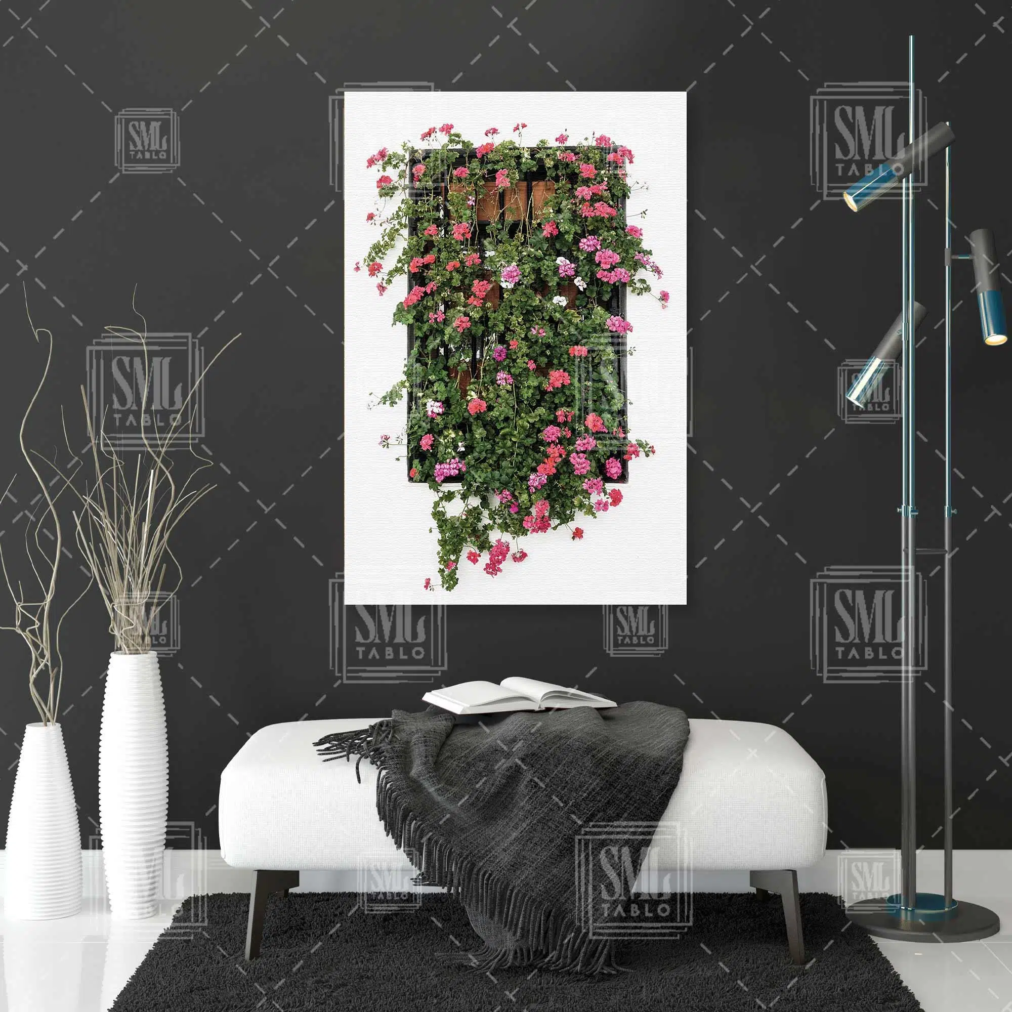 Pembe Çiçekli Pencere Bodrum Evi Dikey Kanvas Tablo