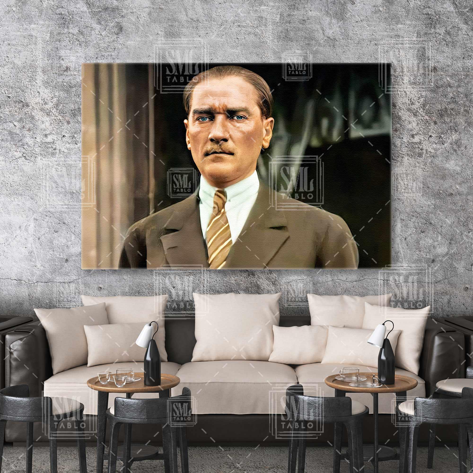 Sert Bakışlı Mustafa Kemal Atatürk Yatay Kanvas Tablo Sert Bakışlı Mustafa Kemal Atatürk Yatay Kanvas Tablo