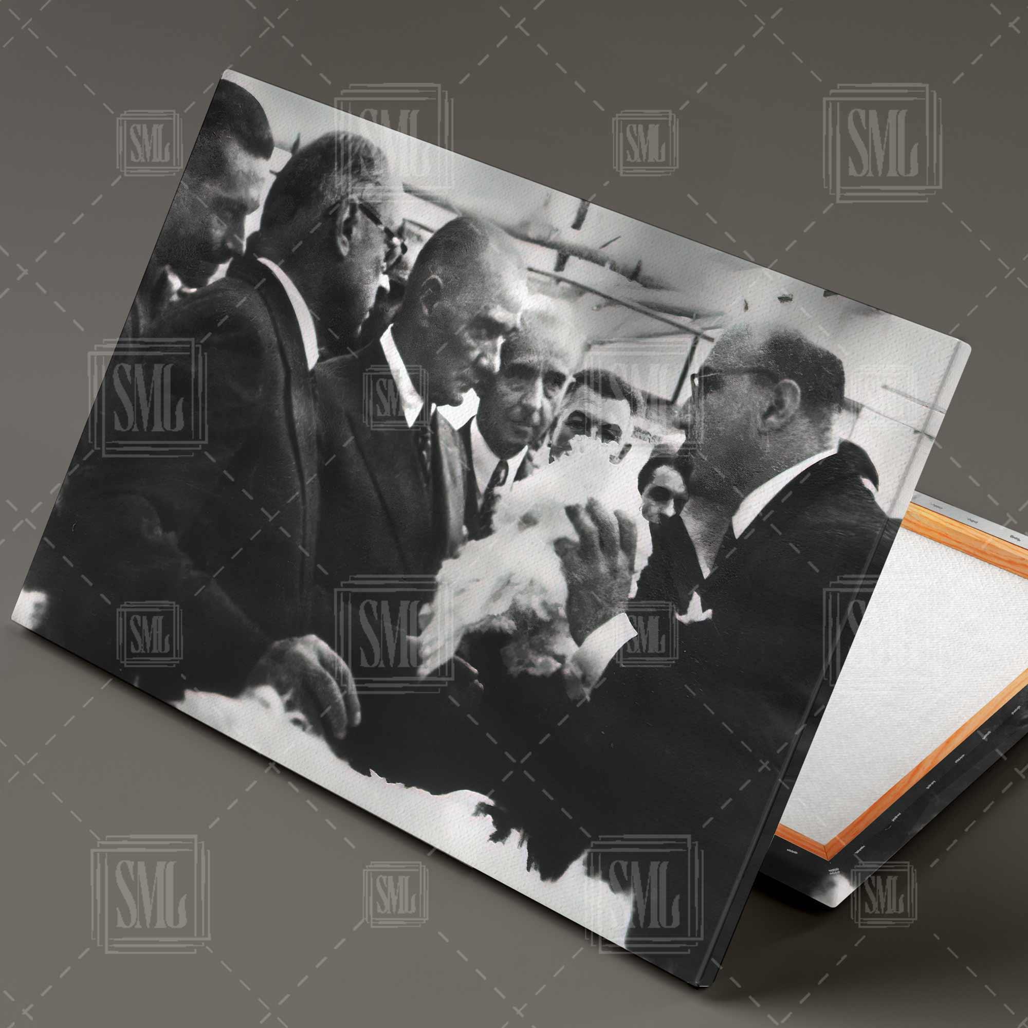 Atatürk Nazilli Basma Fabrikası Sümerbank Tekstil Fabrika 1937 Yatay Kanvas Tablo Atatürk Nazilli Basma Fabrikası Sümerbank Tekstil Fabrika 1937 Yatay Kanvas Tablo