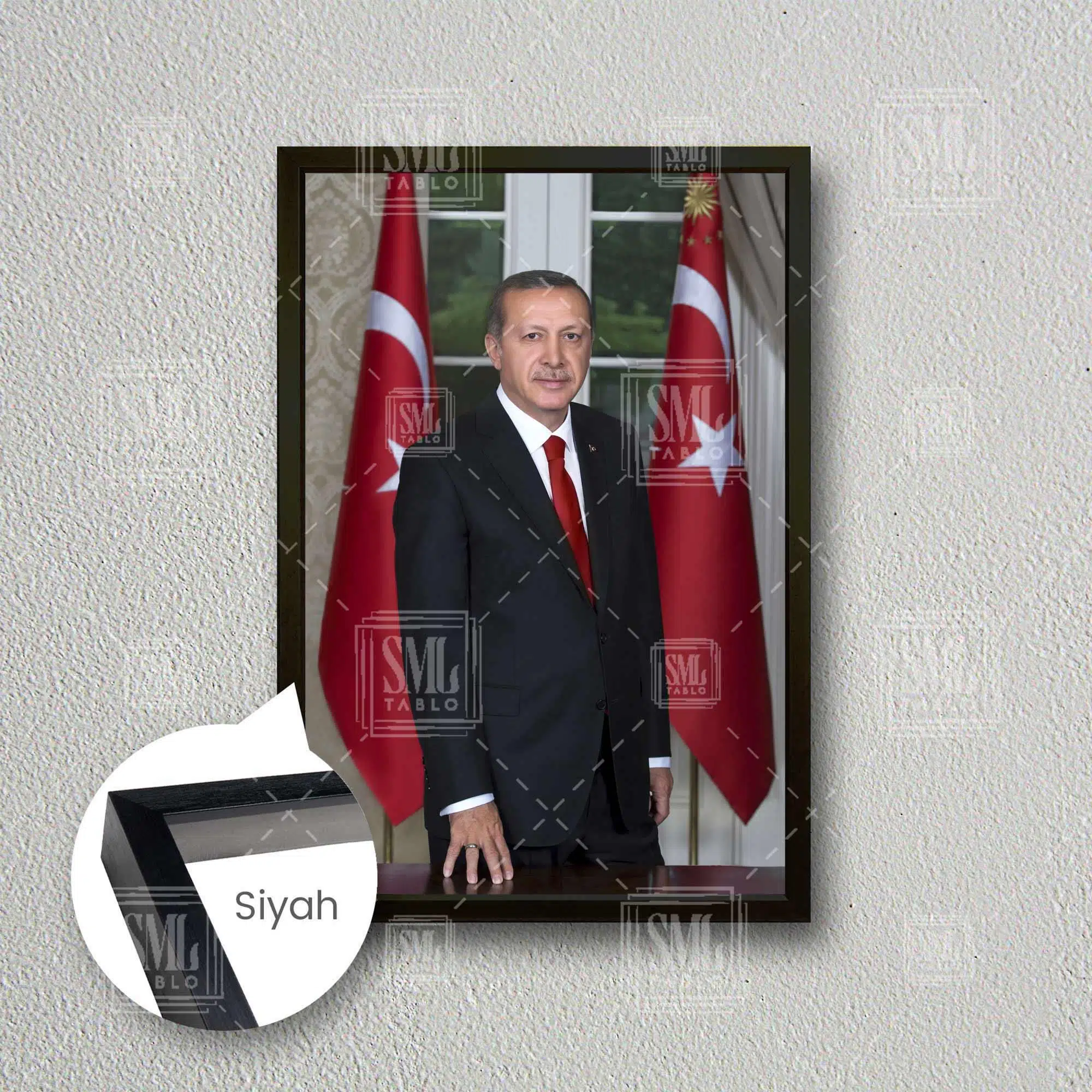 Recep Tayyip Erdoğan Cumhurbaşkanı Reis Türk Bayrağı Çerçeveli Dikey Kanvas Tablo - Siyah
