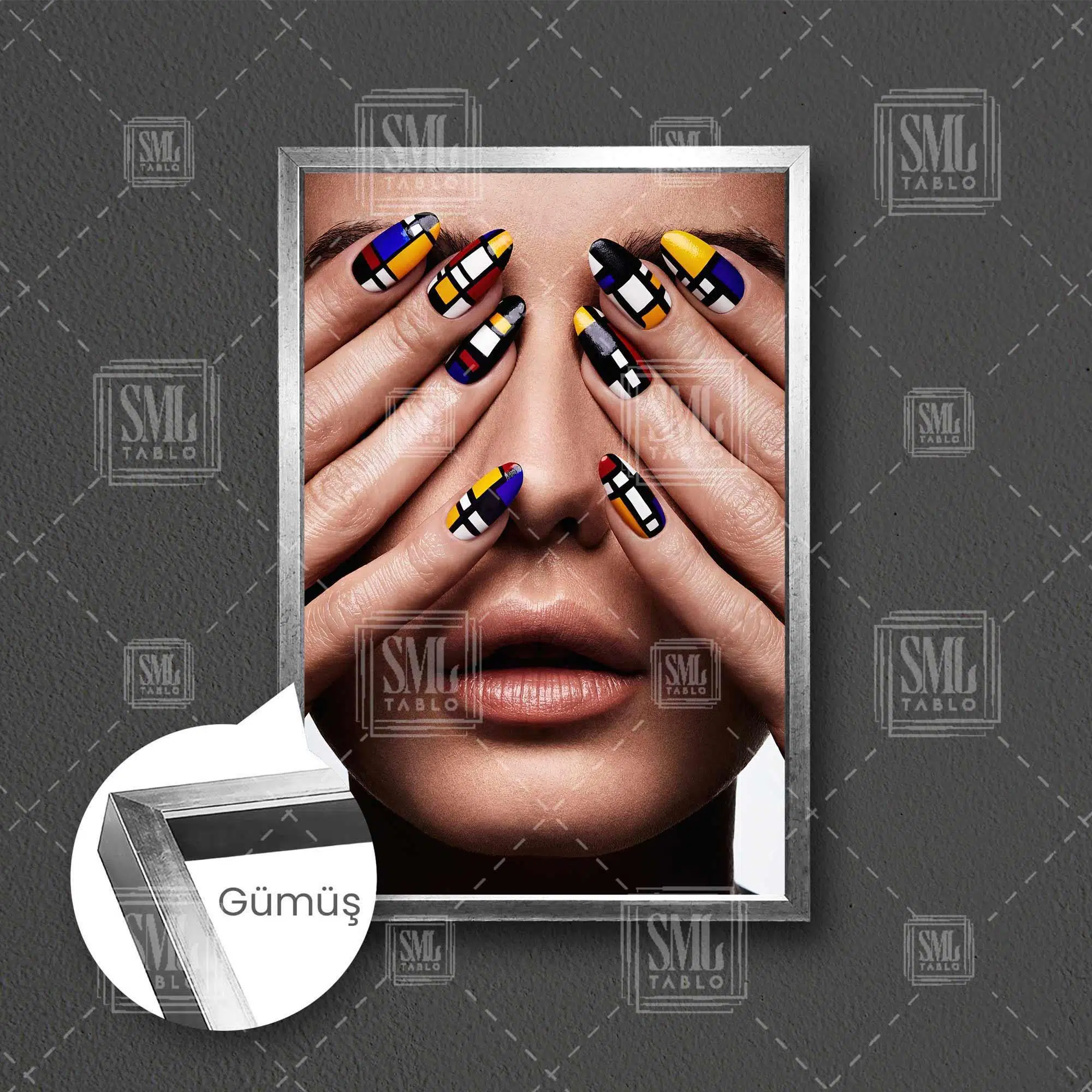 Nail Art Sanat Eseri Tırnak Süsü Tırnak Tasarım Stüdyosu Çerçeveli Dikey Kanvas Tablo - Gümüş