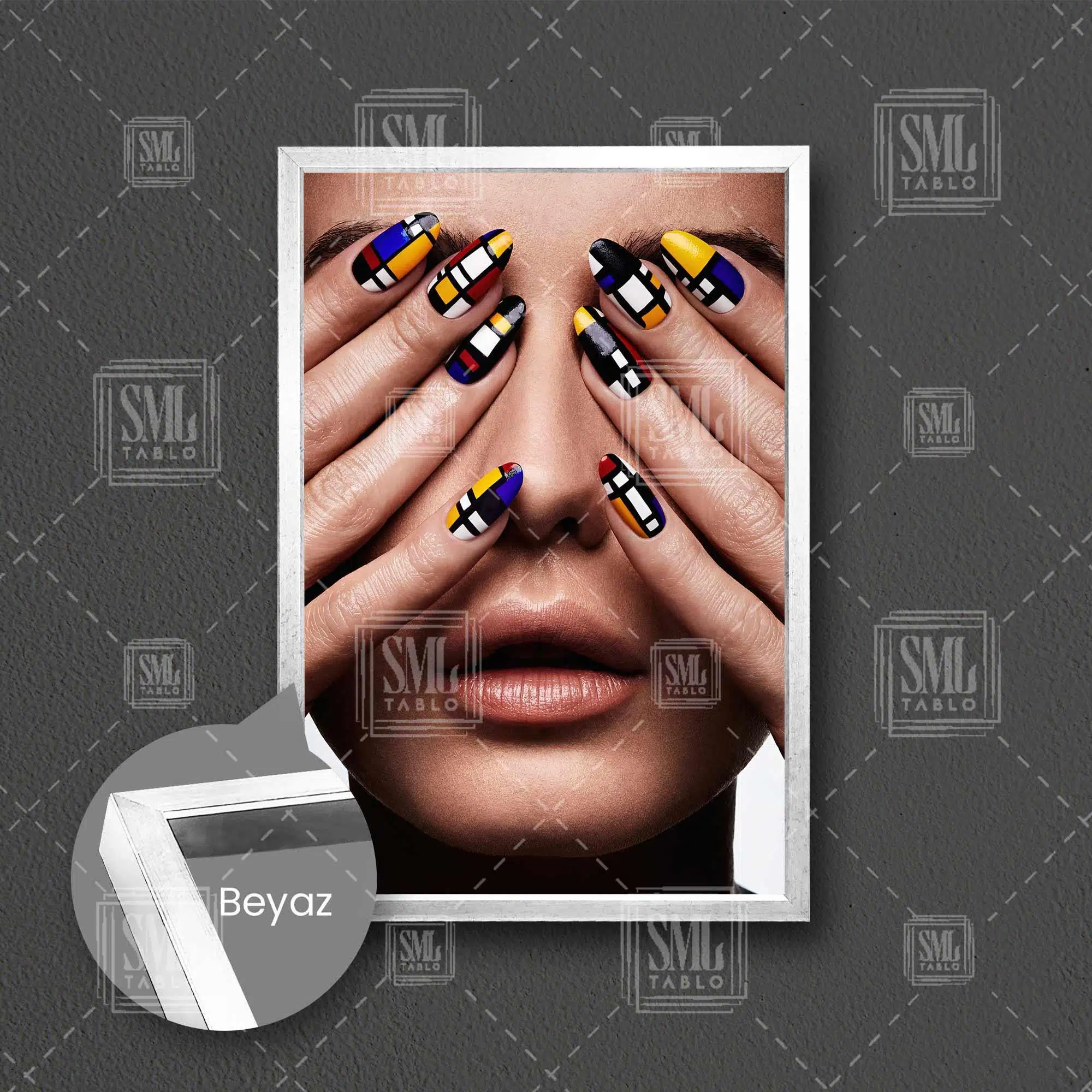 Nail Art Sanat Eseri Tırnak Süsü Tırnak Tasarım Stüdyosu Çerçeveli Dikey Kanvas Tablo - Beyaz