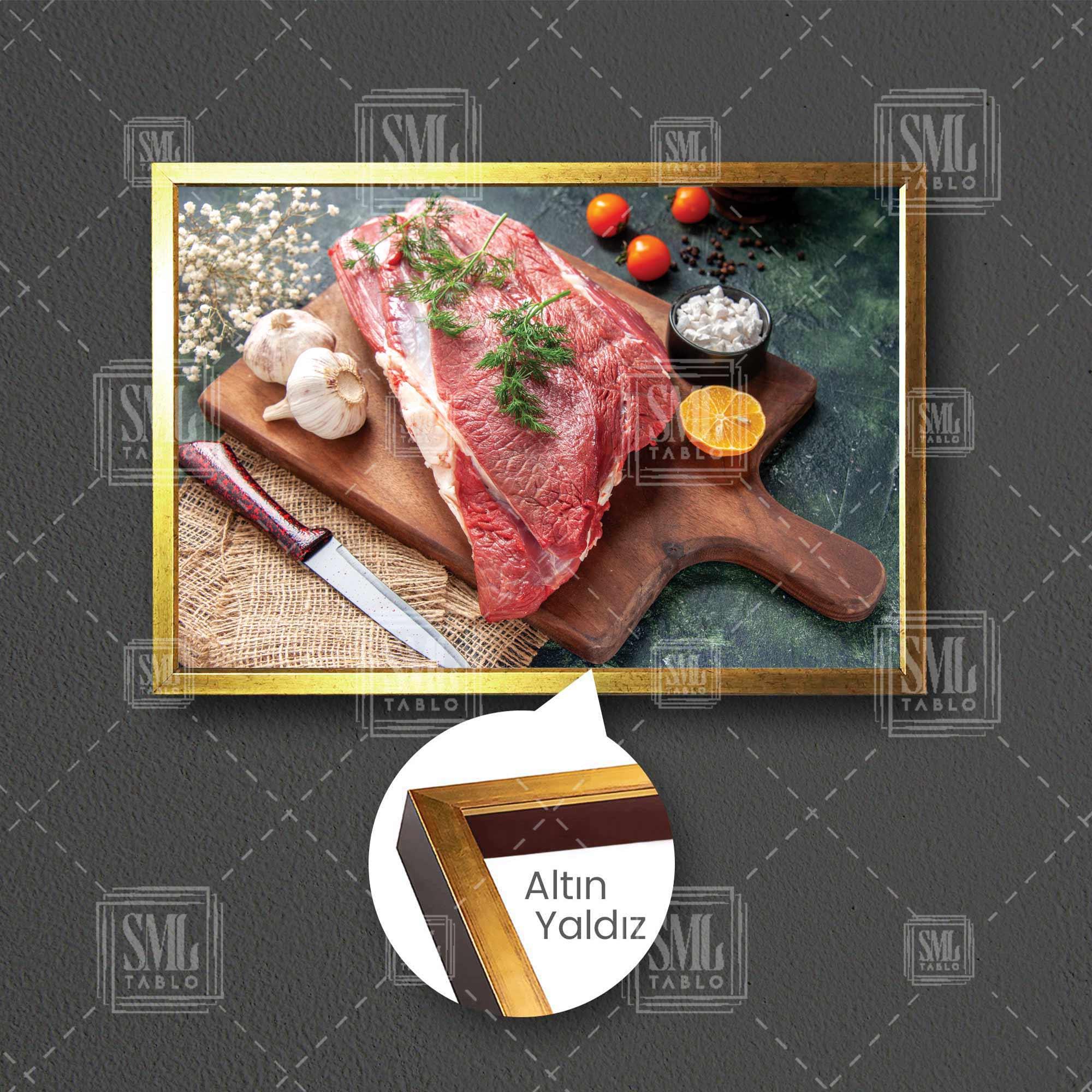 Baharatlarla Süslü Kırmızı Et Kasap Restaurant Dekor Çerçeveli Yatay Kanvas Tablo Baharatlarla Süslü Kırmızı Et Kasap Restaurant Dekor Çerçeveli Yatay Kanvas Tablo