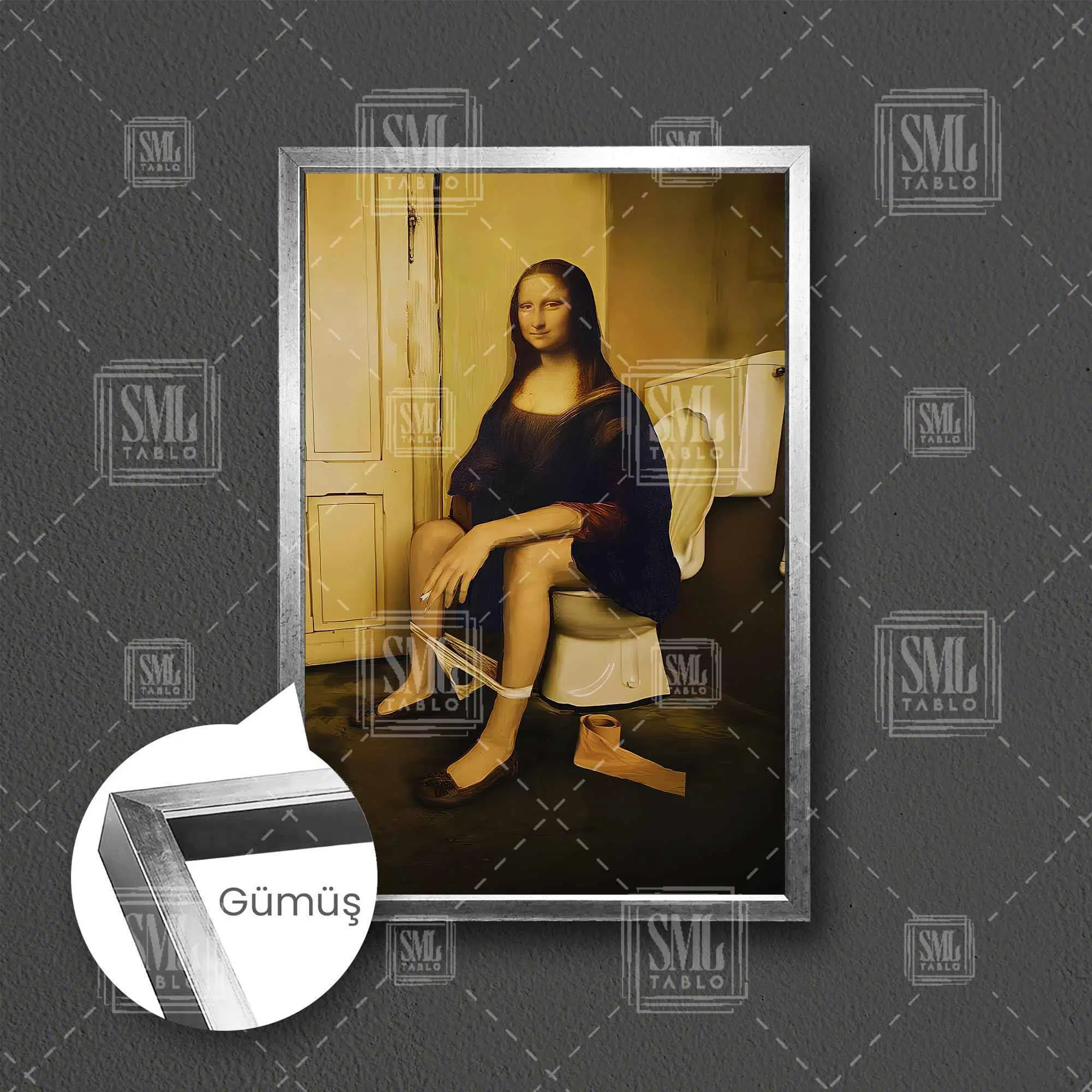 Monalisa Parodi Tuvalette Oturan Mona Lisa ve Klozet Cafe Restaurant Çerçeveli Dikey Kanvas Tablo - Gümüş