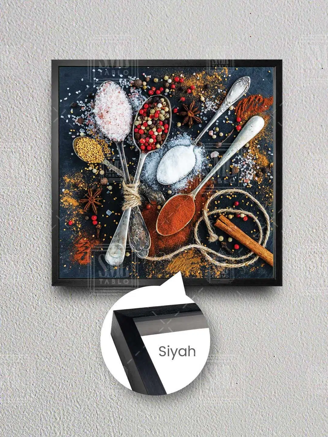 Gümüş Kaşıklar ve Baharatlar Mutfak Dekoru Kitchen Çerçeveli Kare Kanvas Tablo - Siyah