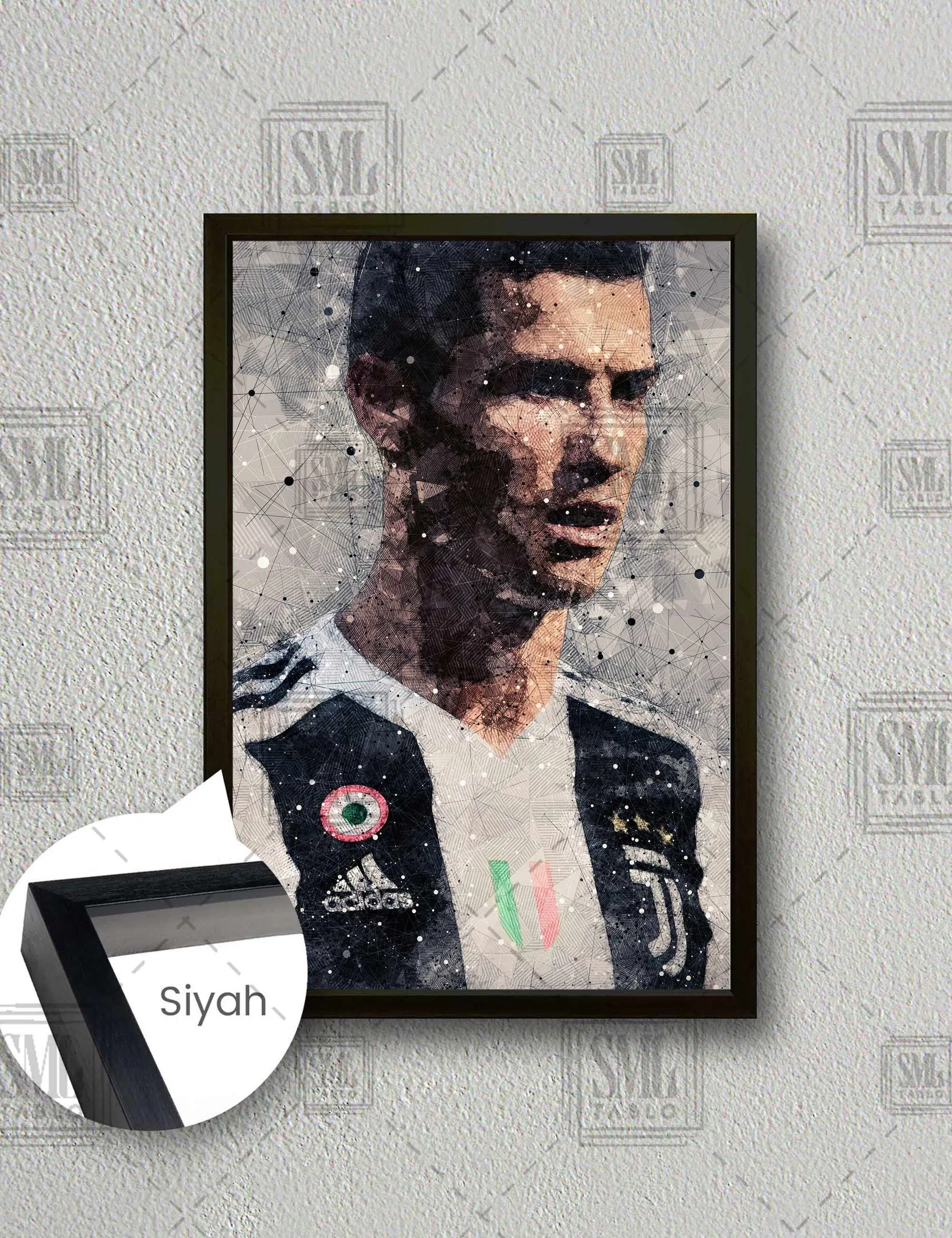 Christiano Ronaldo Efsane Futbolcu En İyi Futbolcu Dikey Çerçeveli Kanvas Tablo - Siyah