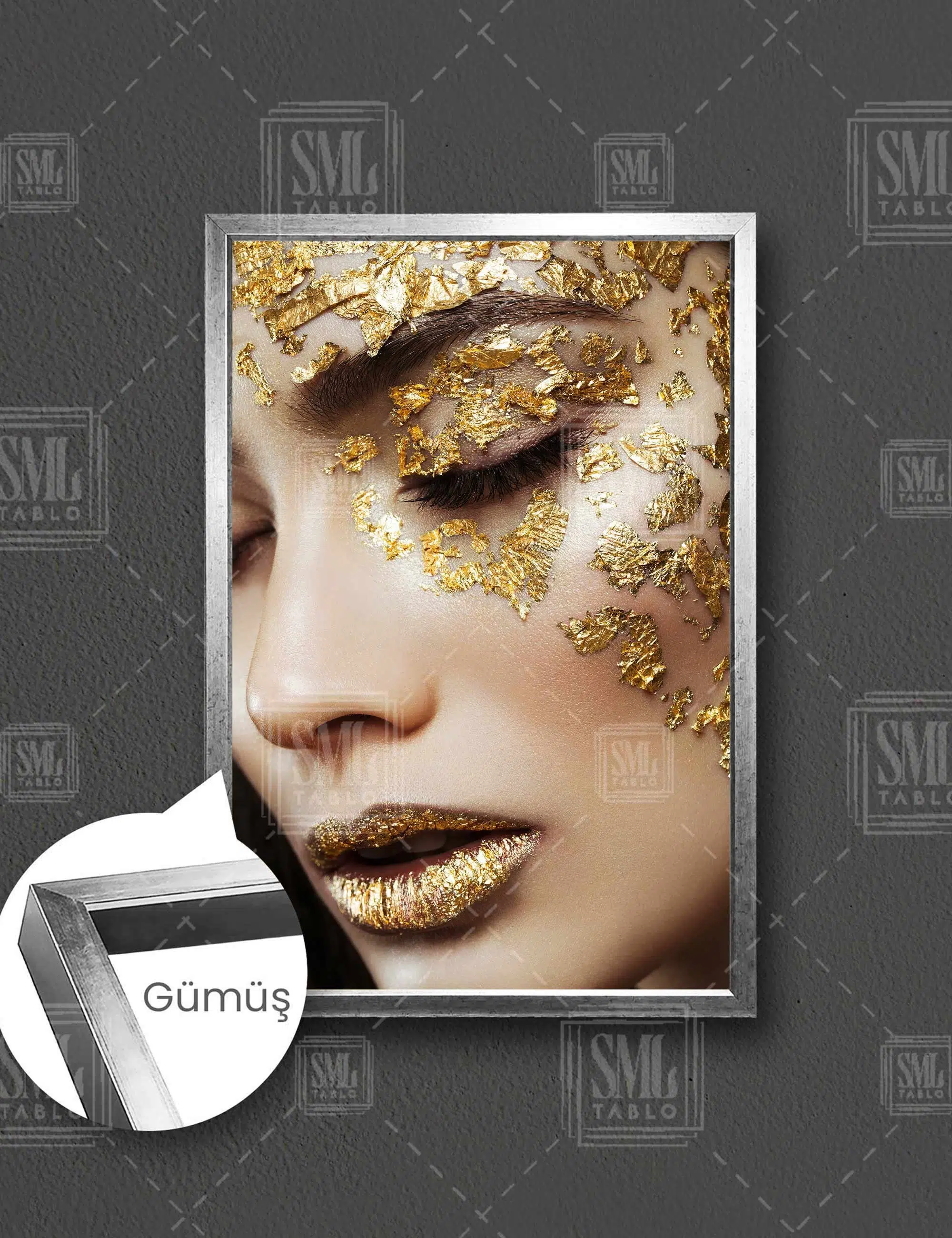 Altın Parçacıklı Makyaj Make Up Gold Dekorasyon Dikey Çerçeveli Kanvas Tablo - Gümüş