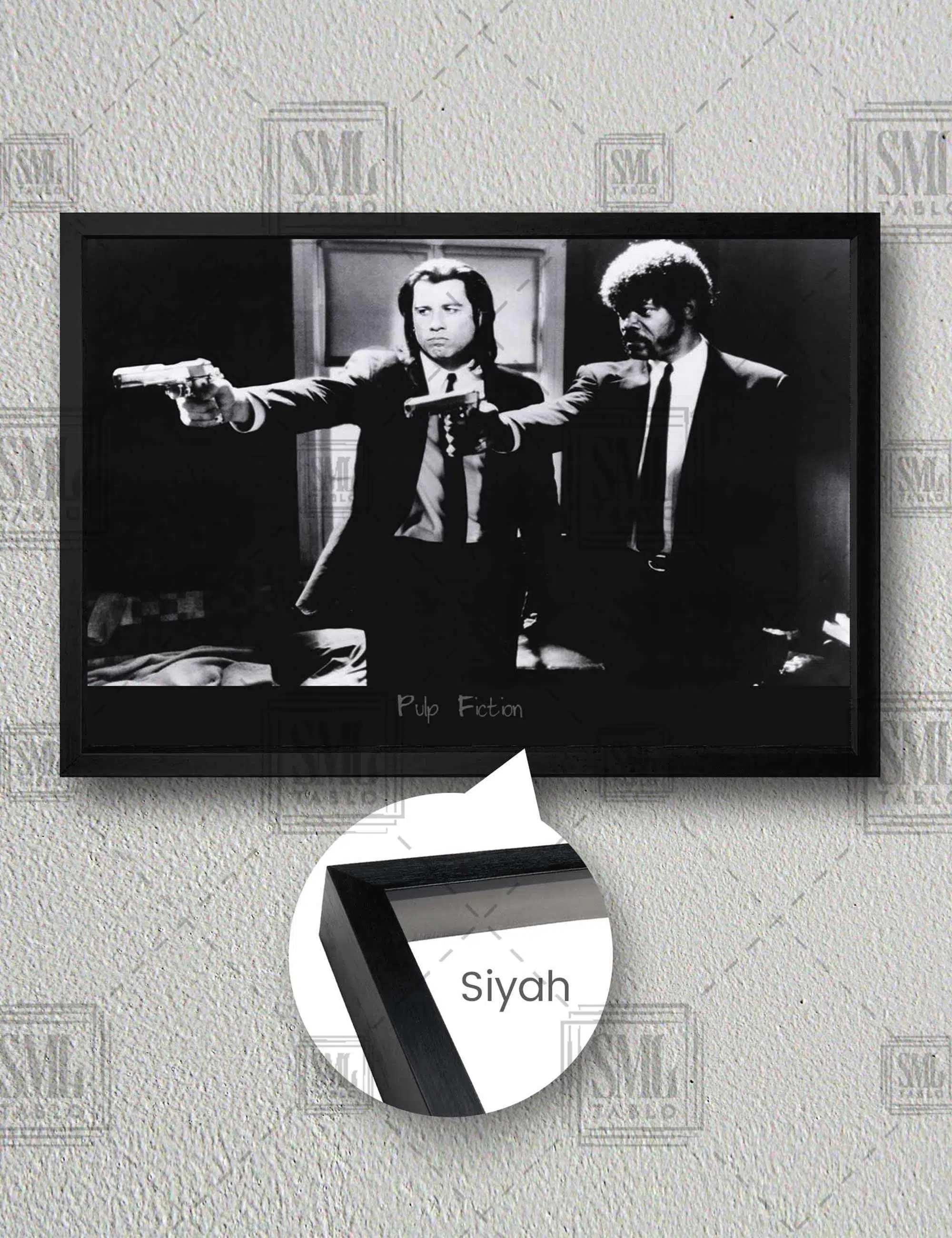 Pulp Fiction John Travolta Samuel Jackson Silah Sahnesi Retro Dekor Yatay Çerçeveli Kanvas Tablo - Siyah