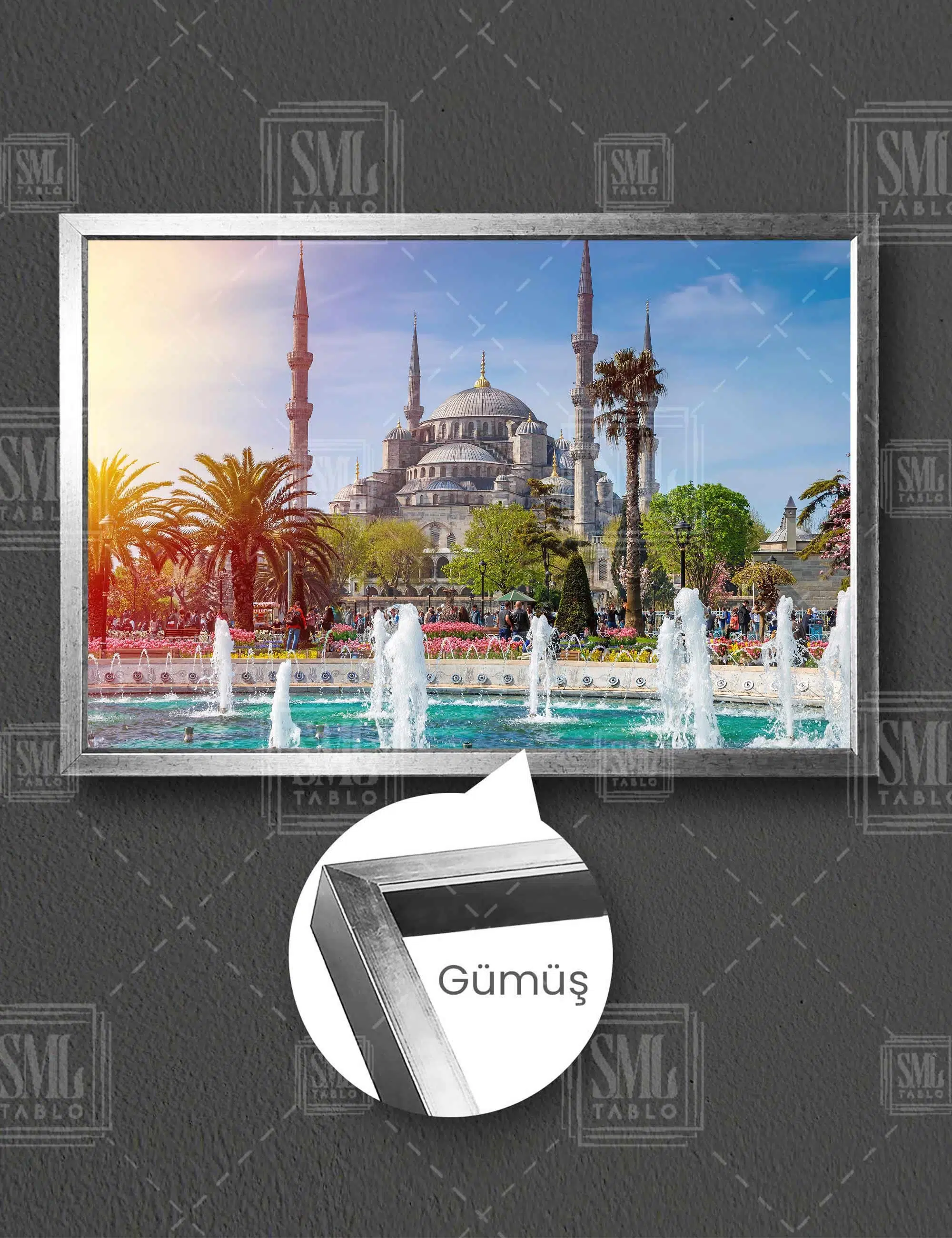 Ayasofya Cami Ayasofya İ Kebir Cami İ Şerifi Bahçesi Havuz Palmiyeler Yatay Çerçeveli Kanvas Tablo - Gümüş