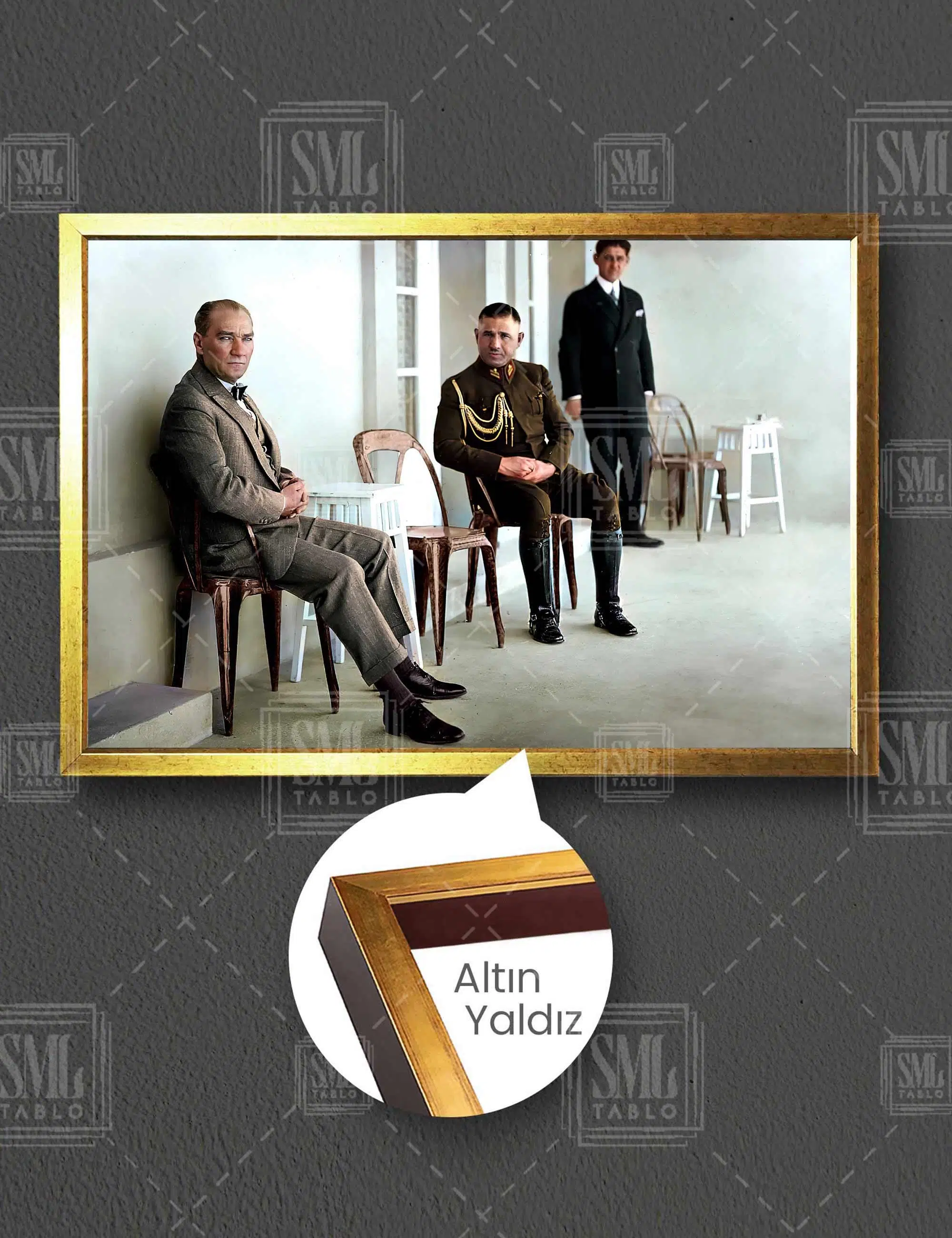 Mustafa Kemal Atatürk Ve Komutan Yatay Çerçeveli Kanvas Tablo