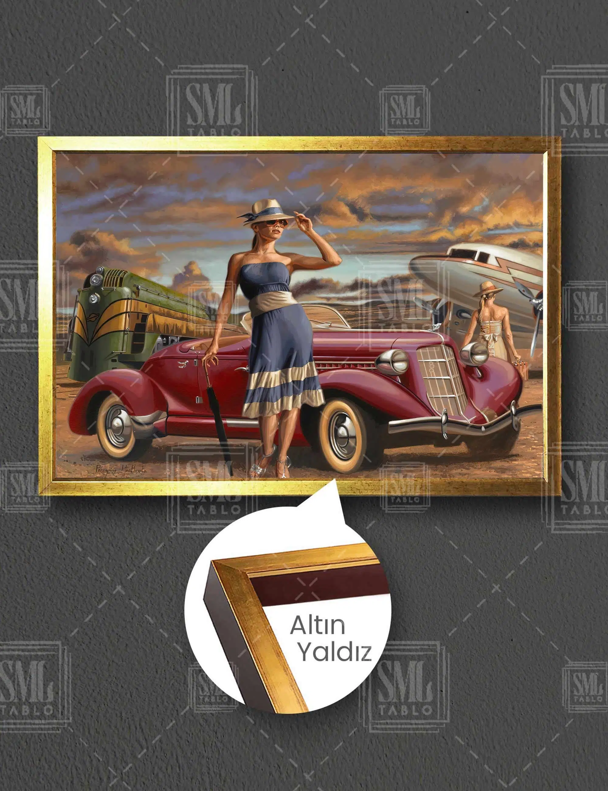 Antika Kırmızı Araba Mavi Elbiseli Kadın Nostalji Retro Yatay Çerçeveli Kanvas Tablo