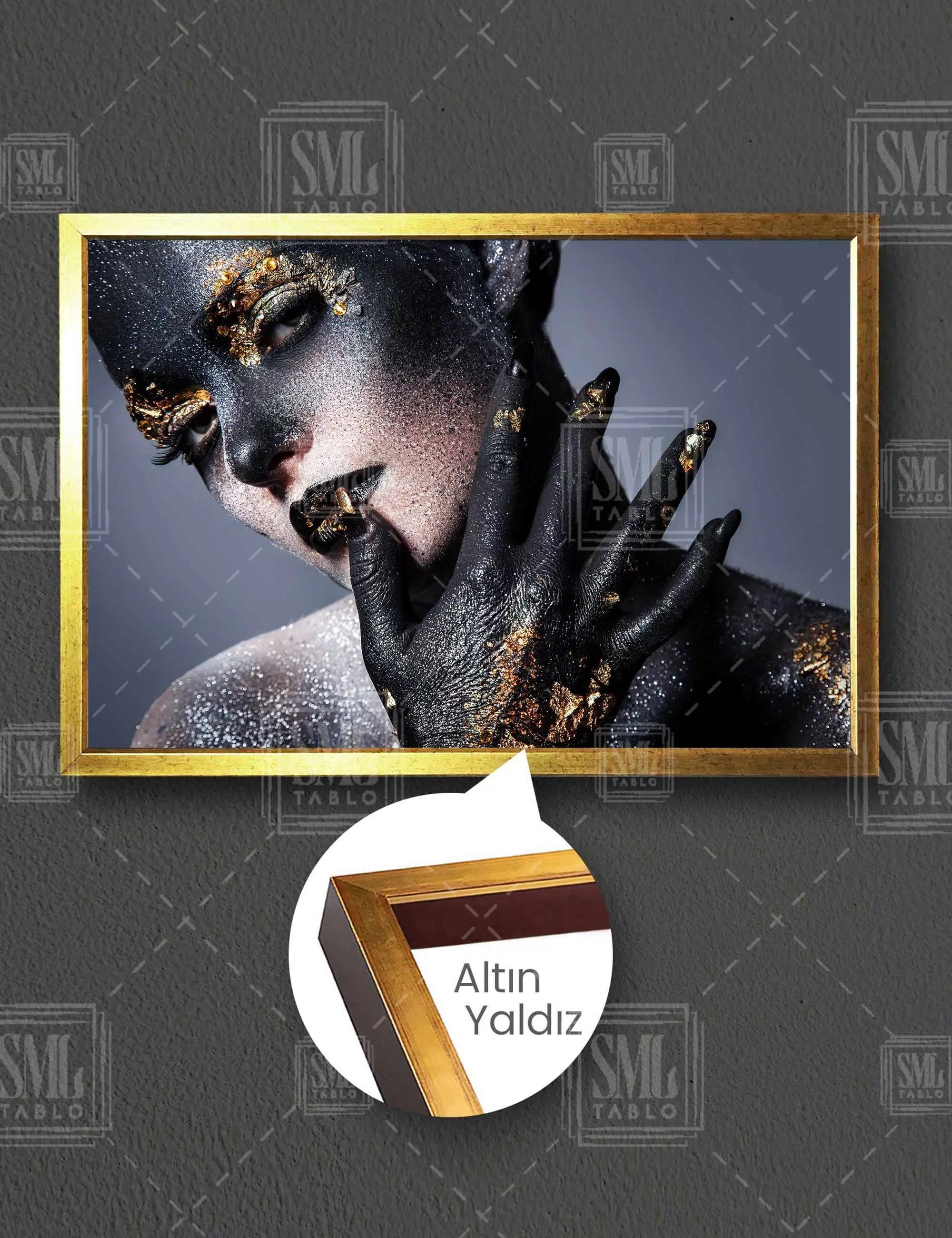 Gold Makyajlı Kadın Siyah Oje Makyaj Sanatı Make Up Yatay Çerçeveli Kanvas Tablo