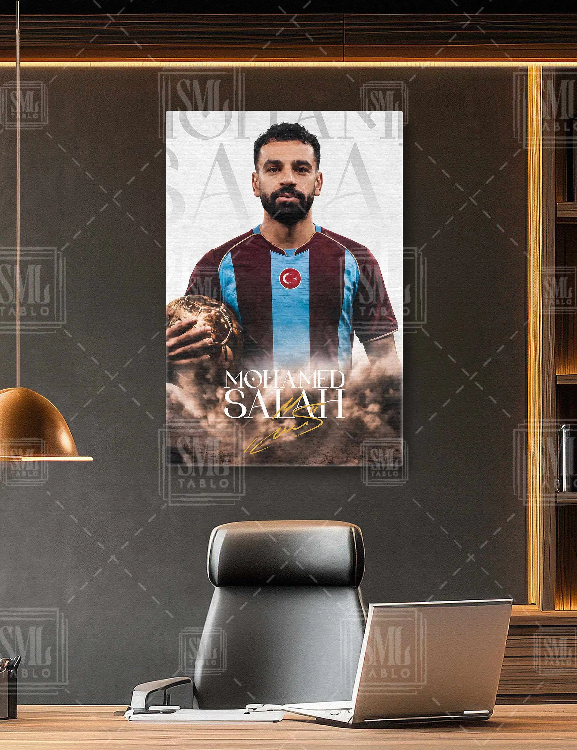 Mohamed Salah Bordo Mavi Mısır Kralı Bize Her Yer Trabzon 61 Muhammed Salah Dikey Kanvas Tablo
