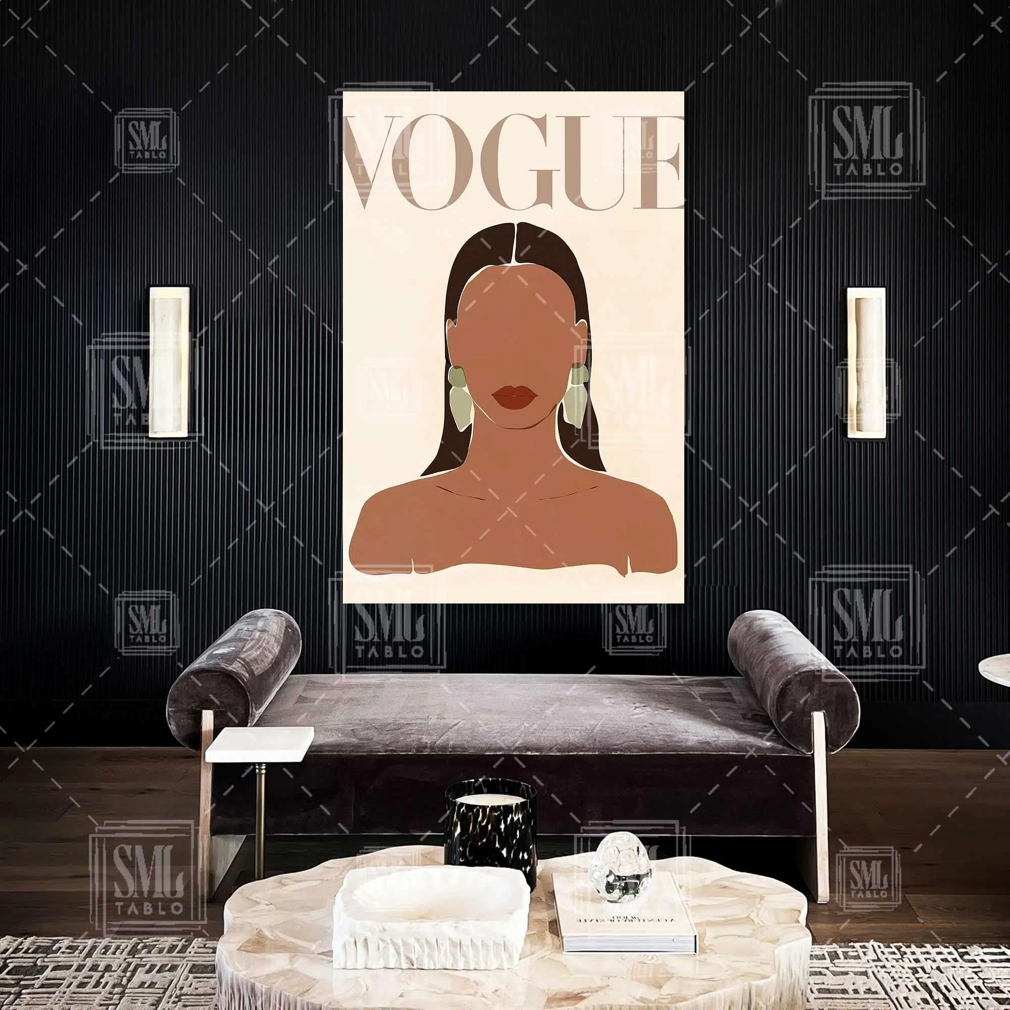 Vogue Dergi Kapağı Bronz Yeşil Küpeli Uzun Saçlı Kız Minimal Boho Dikey Kanvas Tablo
