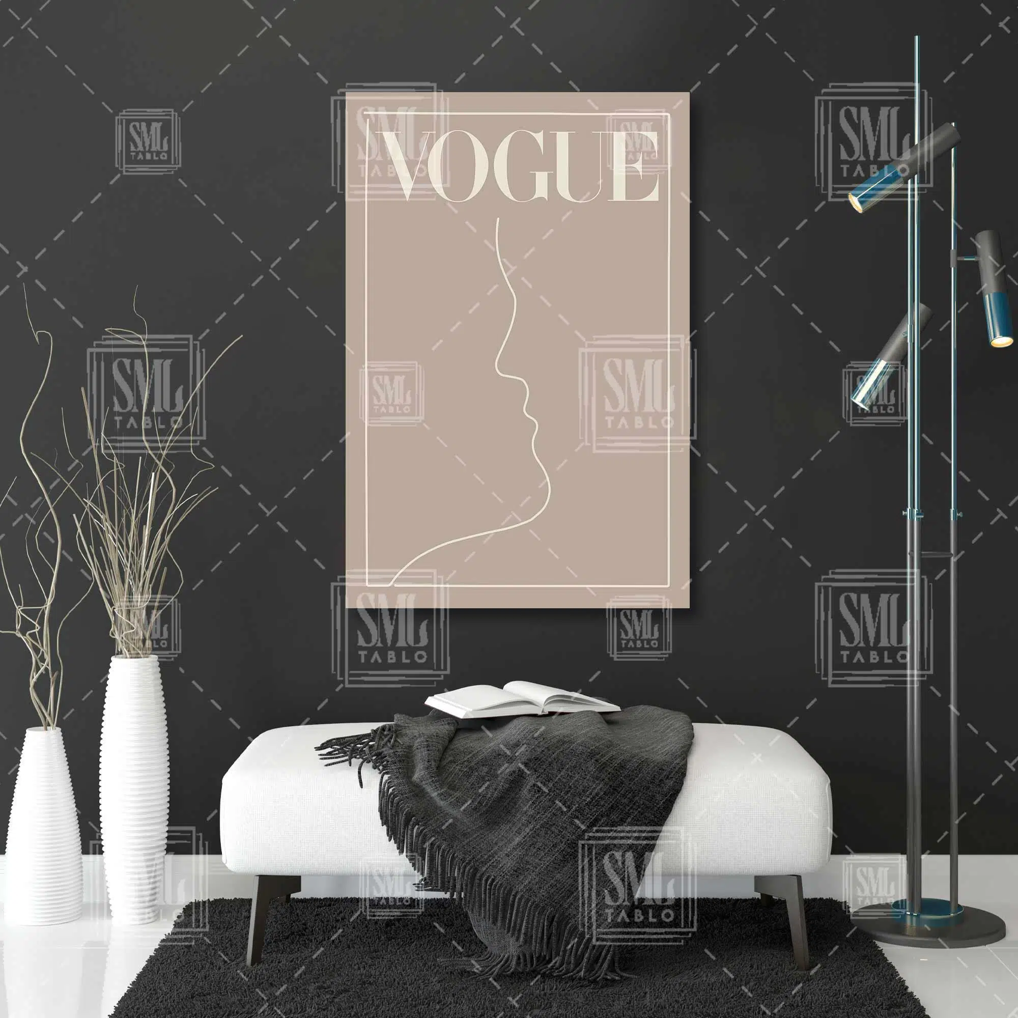 Vogue Dergi Kapağı Öpüşen Çift Bej Çizgisel Minimal Dikey Kanvas Tablo