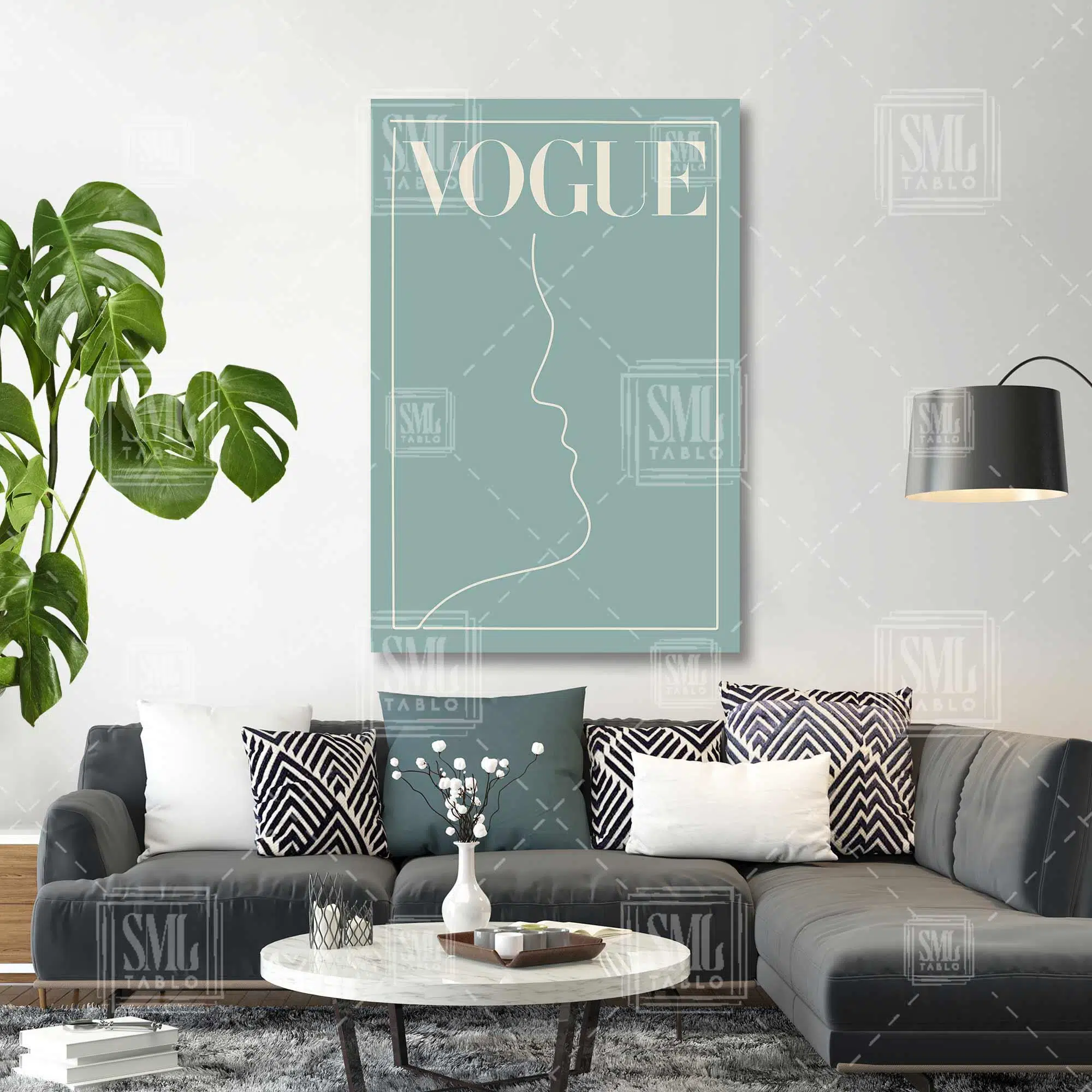 Vogue Dergi Kapağı Öpüşen Çift Mint Çizgisel Minimal Dikey Kanvas Tablo