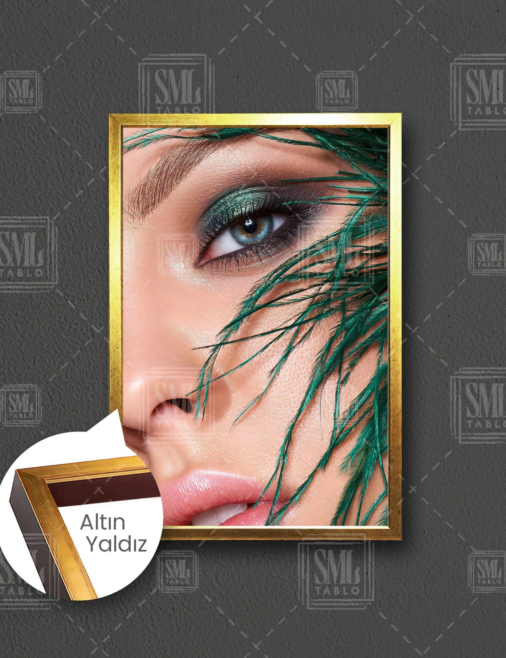 Yeşil Göz Makyajı Make Up Koyu Yeşil Kuş Tüyleri Kuaför Çerçeveli Dikey Kanvas Tablo